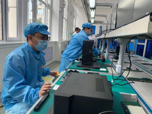 天熠 来了 榆林首台国产计算机成功下线